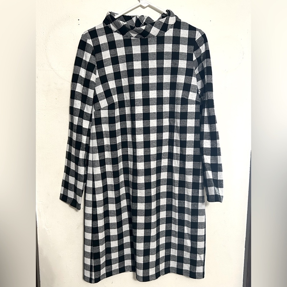 Talbots / Black and White Mock-neck Shift Midi Dress Size Medium